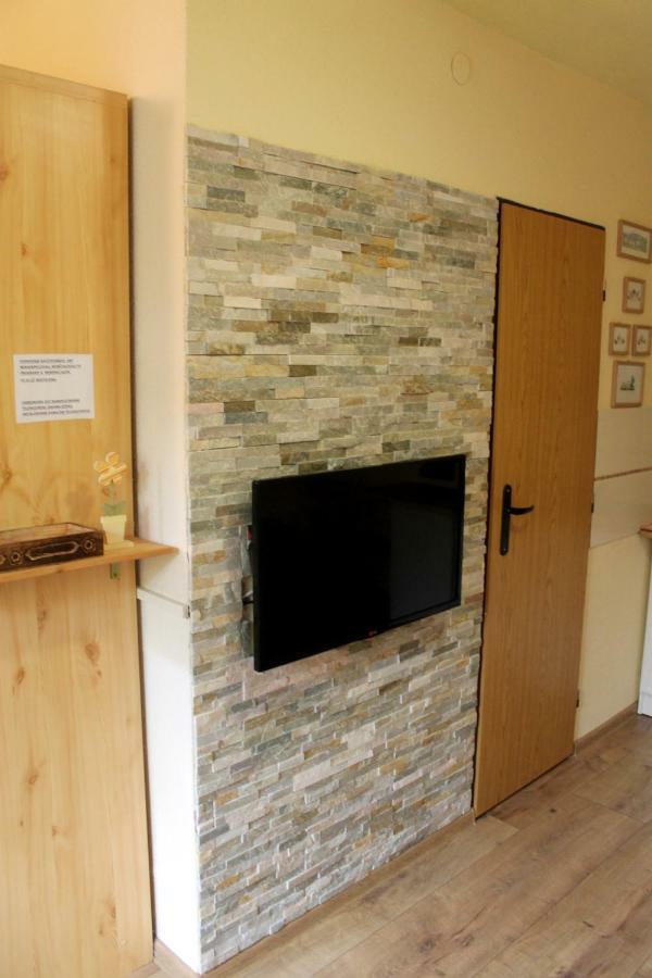 Apartman Turista Pavčina Lehota エクステリア 写真